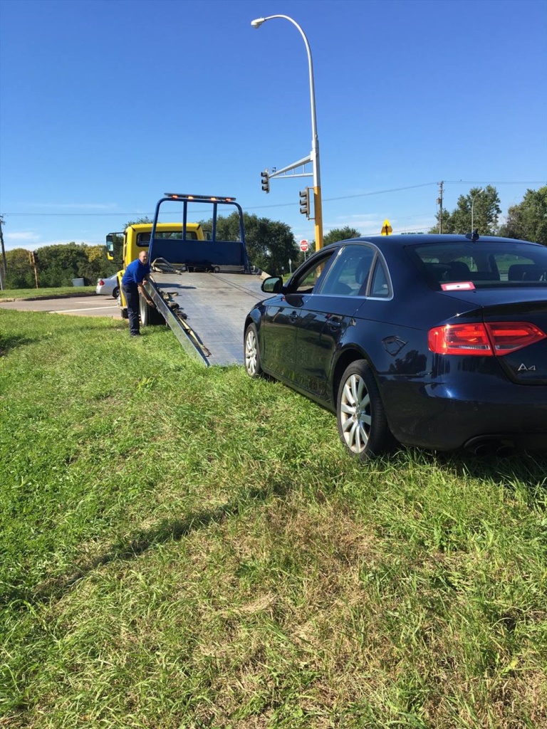 Burnsville scrapping car MN